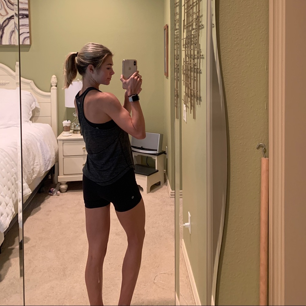 Lulu Lemon Razorback Tank Top - Picture 2 of 5